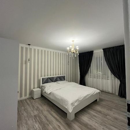 Ely Apartaments บอร์ชา ภายนอก รูปภาพ